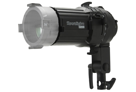 Aputure_Spotlight_Mini_proframe_location_paris_11