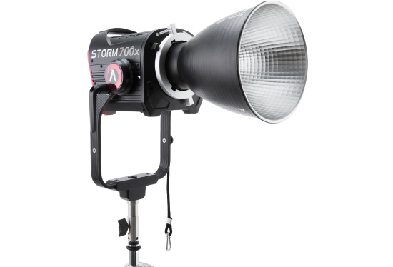 Aputure_STORM_700x_proframe_location_paris_1