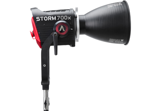 Aputure_STORM_700x_proframe_location_paris_2