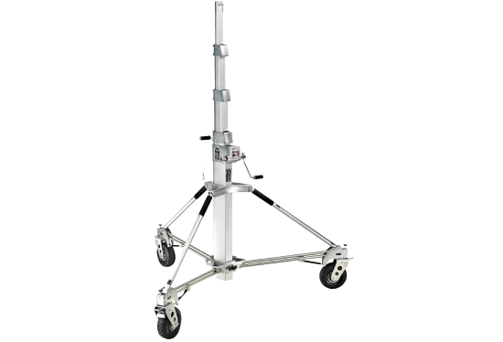 Avenger_Long_John_Silver_(5m70)_proframe_location_paris_6