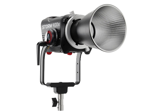 Aputure_STORM_400x_proframe_location_paris_10